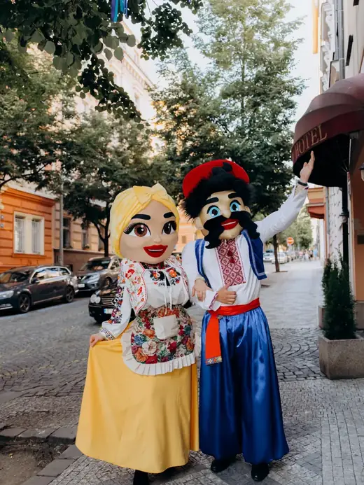 Солоха й козак на вулиці Праги